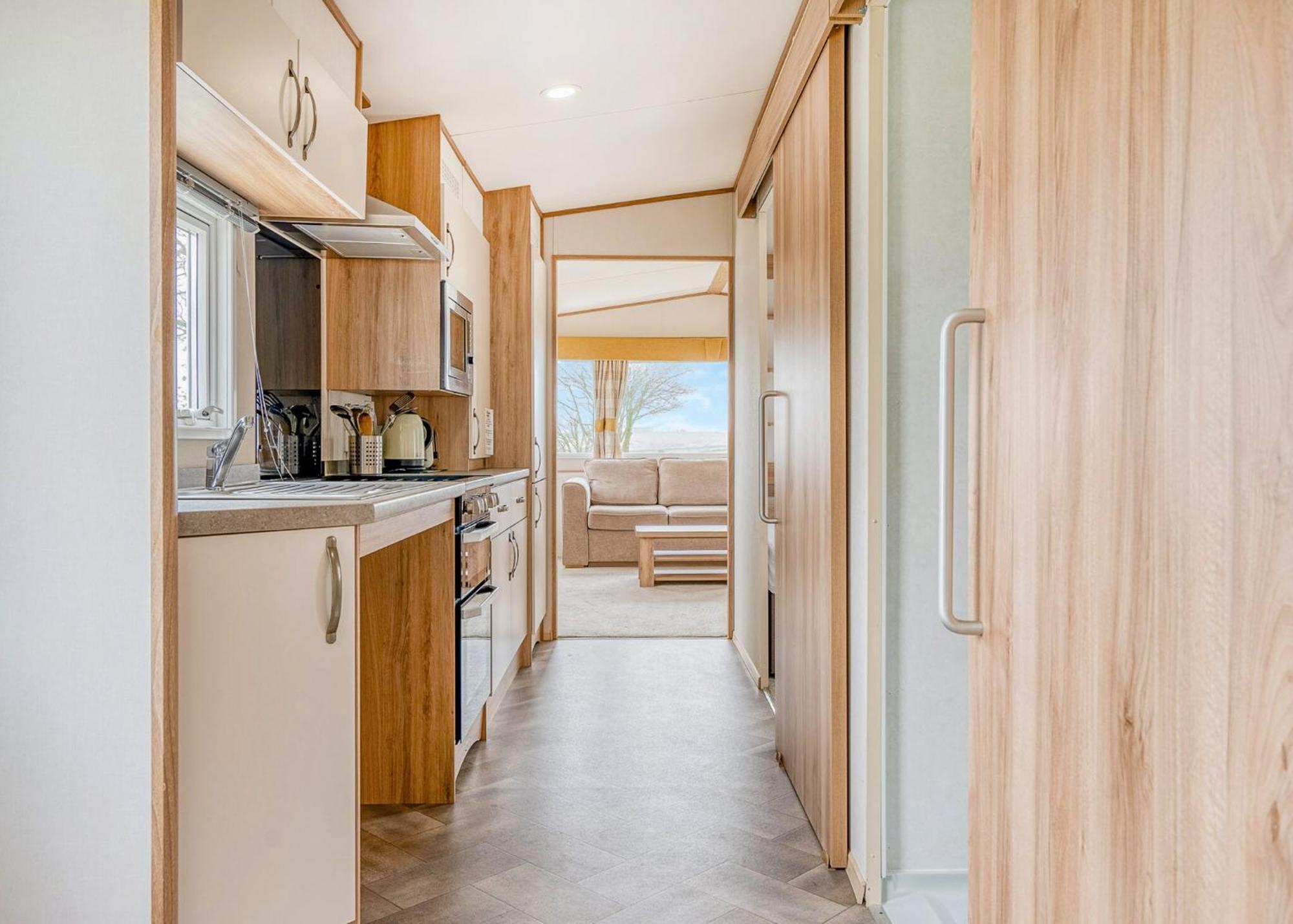 Meadow Lakes Holiday Park St Austell Bilik gambar